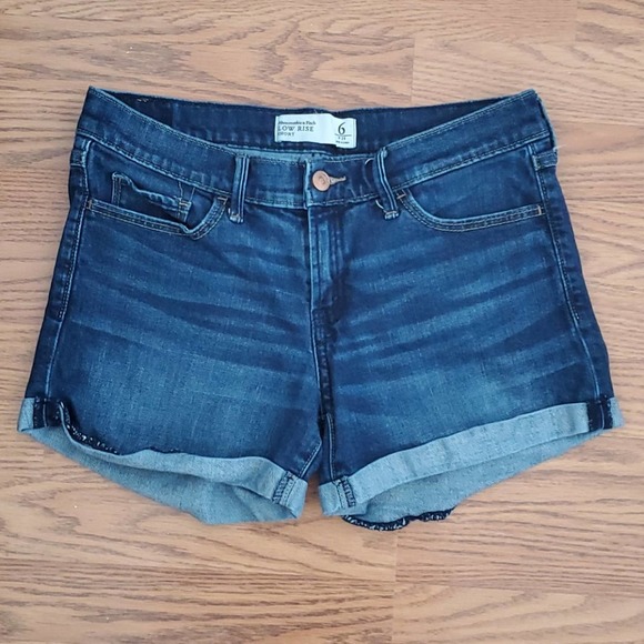 Abercrombie & Fitch Pants - Abercrombie and Fitch shorts